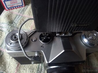 Prodám fotoaparát ZENIT-E - 6