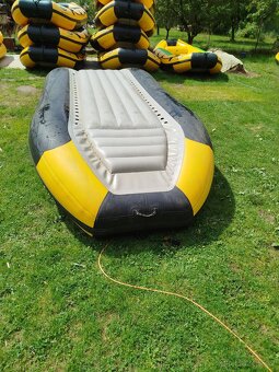 Raft Robfin - 9 míst - 6