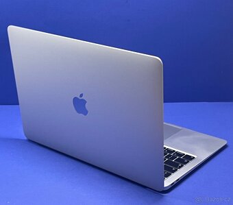 MacBook Air 13" 2020 CTO / Záruka - 6