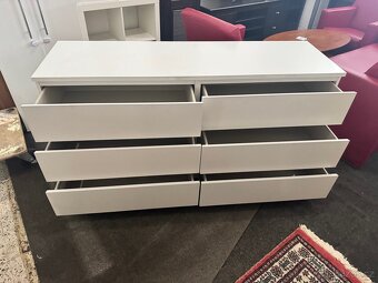 Hezká bílá dlouhá 6 šuplíková komoda IKEA MALM - 6