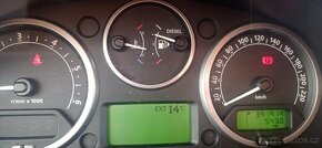 Sleva Land Rover Discovery 3 - 6