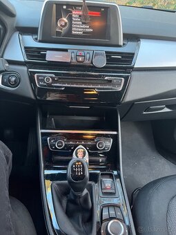 BMW - 6