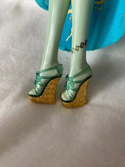 Monster high Frankie Stein 13 wishes - 6
