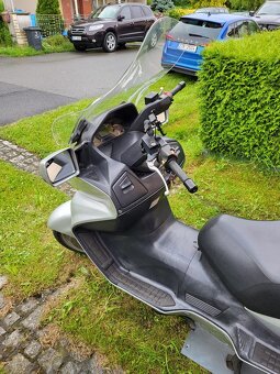 Burgman 650 AN - 6