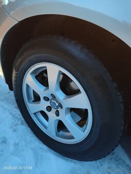 Kola Volvo XC60 R17 zimní - 6