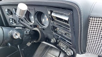 Chevrolet C10 Scottsdale 6.2 V8 Diesel (1982) - 6