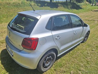 VW POLO 1,4 benzin rok 2012 - 6