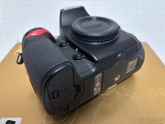 Nikon D700 perfektní stav - 6