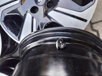 Téměř nové disky 4 x 108 r17 Ford - 6