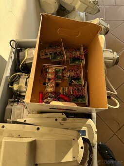 5x Průmyslový robot mitsubishi - 6