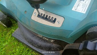 Makita ELM4120 elektrická sekačka - 6