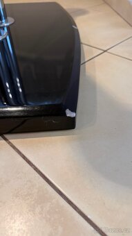 Skleněný jídelní stůl - 6