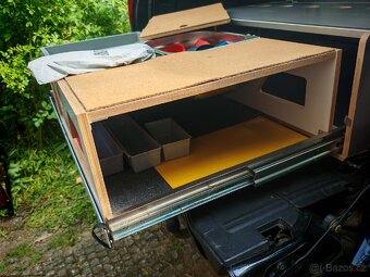 Vestavba do SUV Vivibox S + předstan + mnoho příslušenství - 6