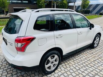 Subaru Forester 2.0 4x4 AUTOMAT LED KAMERA VÝHŘEV SERVISKA - 6