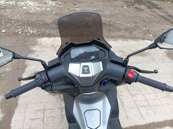 VOGE 125i GT - 6