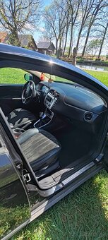 Lancia Delta LPG 1.4 88kw - 6