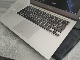 Asus UX32A - 6