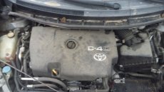 toyota auris 2.0d rv2006 - 6