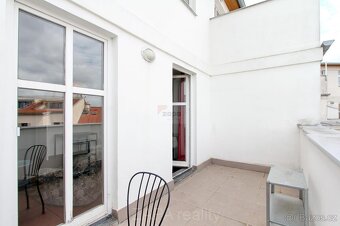 Pronájem pokoje 20 m2 s terasou 8 m2, Praha 3 Žižkov - 6
