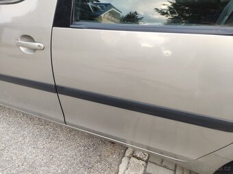 ŠKODA ROOMSTER 1.2i 51kw 2008 hagusy NOVÁ STK bez koroze - 6