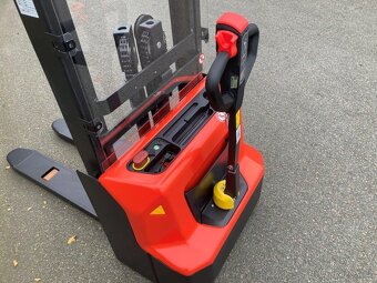 Elektrický vysokozdvižný vozík PVE 13 PRO/2900 |304061| - 6