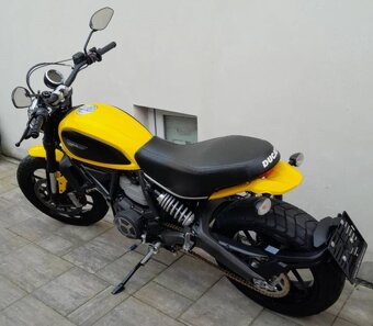 AKCE  Ducati Scrambler 800 Icon, 2016, moc pěkná, po servisu - 6