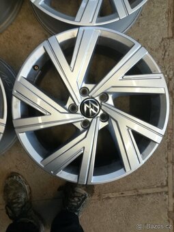 al.disky 5x112 R18 - orig. VW GOLF VIII BERGAMO - 6