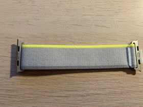 nový řeminek na Apple Watch ultra, žluto-béžový Trailový tah - 6