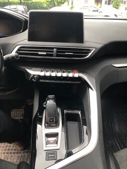 Peugeot 5008 1,6 165k 7 míst - 6