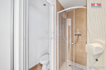 Prodej bytu 1+kk, 29 m², Hradec Králové, ul. Urxova - 6