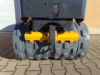 Vibrační válec Wacker Neuson RTKx-SC 3 - motor KUBOTA - 6