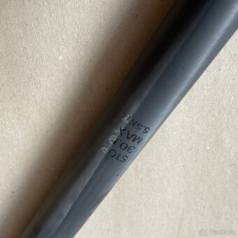 Elitaone karbonová sedlovka 30,9mm 400mm offset 20mm - 6