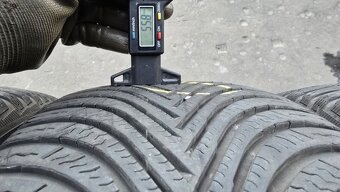 Zimní pneu 225/55/17 Michelin - 6