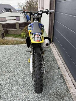 Suzuki rmz 250 - 6