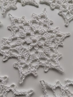 Háčkované vločky - 6