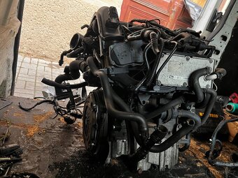 Motor benzínový CAX 1.4TSI 90KW VW Golf 6 - 6