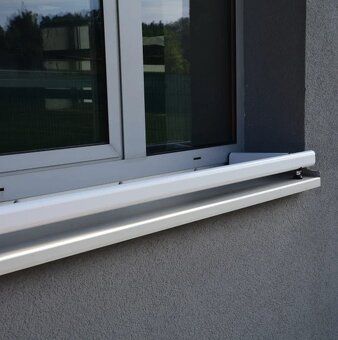 Prodám 3×(Držáky truhlíku)orginál . - 6