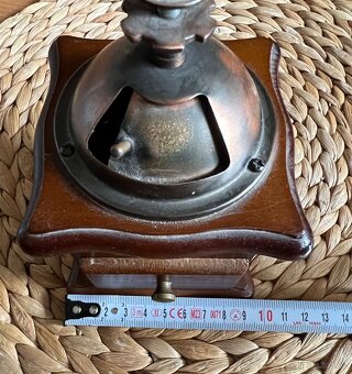 Dřevěný mlýnek - 6