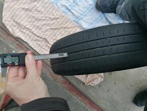 Kola VW AG 5Jx14 ET35 pneu 165/70/14 - 6