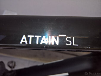 PRODÁM SILNIČNÍ KOLO CUBE ATTAIN SL - 6