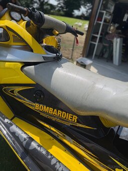 vodní skútr SEA DOO bombardier XP - 6