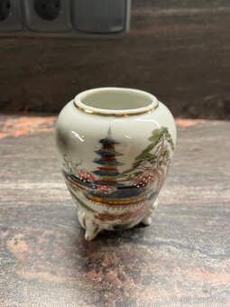 Porcelánová vázička - 6