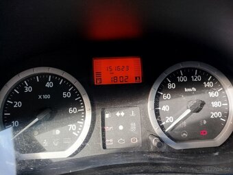 Dacia Logan MCV 1,6 MPI 77kW 2007 - 6