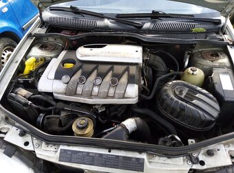 Renault Megane cabrio na ND r.v. 2006 - 6