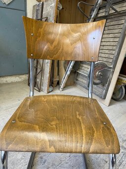 Chromovaná funkcionalistická židle - 6