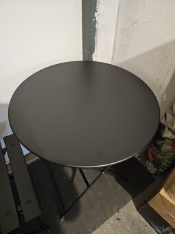 Set dvou židlí a stolku - 6