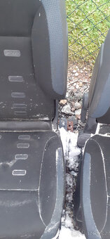 Citroën Berlingo II / Peugeot Partner II - Přední sedačky - 6