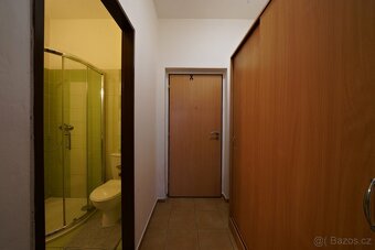 PRONÁJEM - garsonka Pardubice - 6