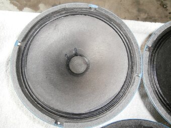 REPRO TESLA ARO 666 - 6