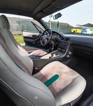 Honda CRX Del Sol Targa ESi - 6